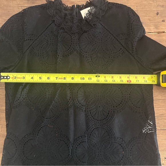 Sézane Bacall blouse in black ~ size 40, pre-owned! - Picture 9 of 12